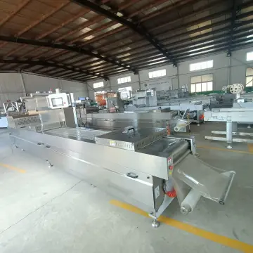 宠物食品拉伸膜真空包装机