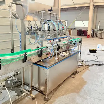 汽车用品灌装机