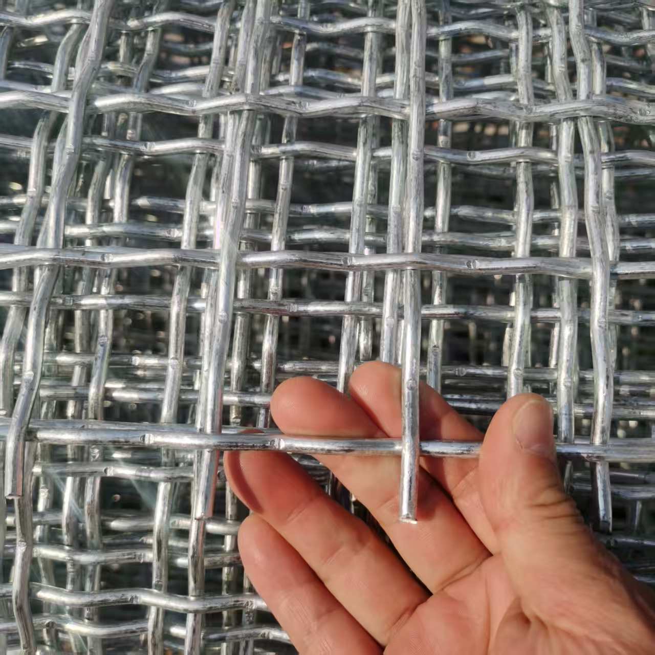 成都锐瀚启时金属丝网有限公司