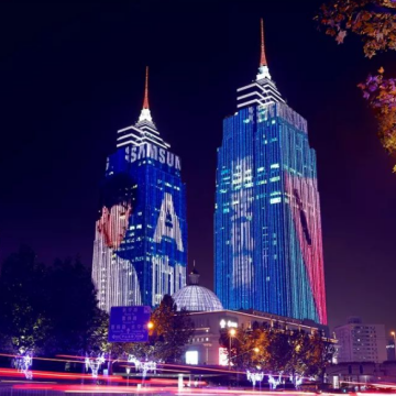 上海环球双子塔广告