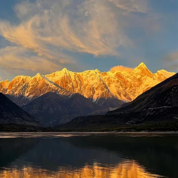 旅游攻略小助手